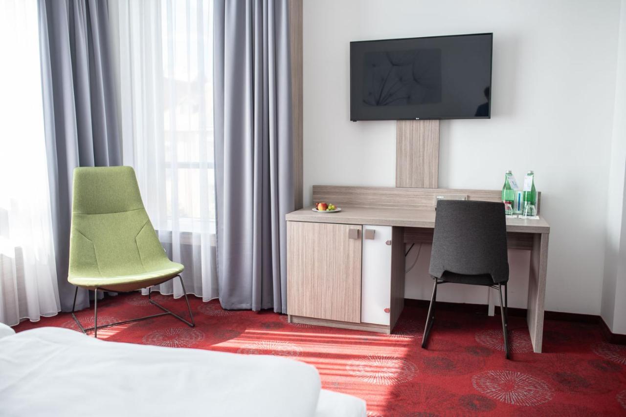 Hotel Tammel ยีชิน ภายนอก รูปภาพ